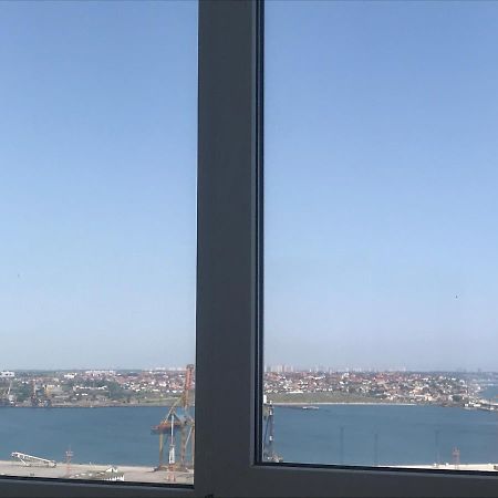 Flat with the sea view Apartment Chornomorsk Bagian luar foto