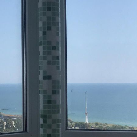 Flat with the sea view Apartment Chornomorsk Bagian luar foto