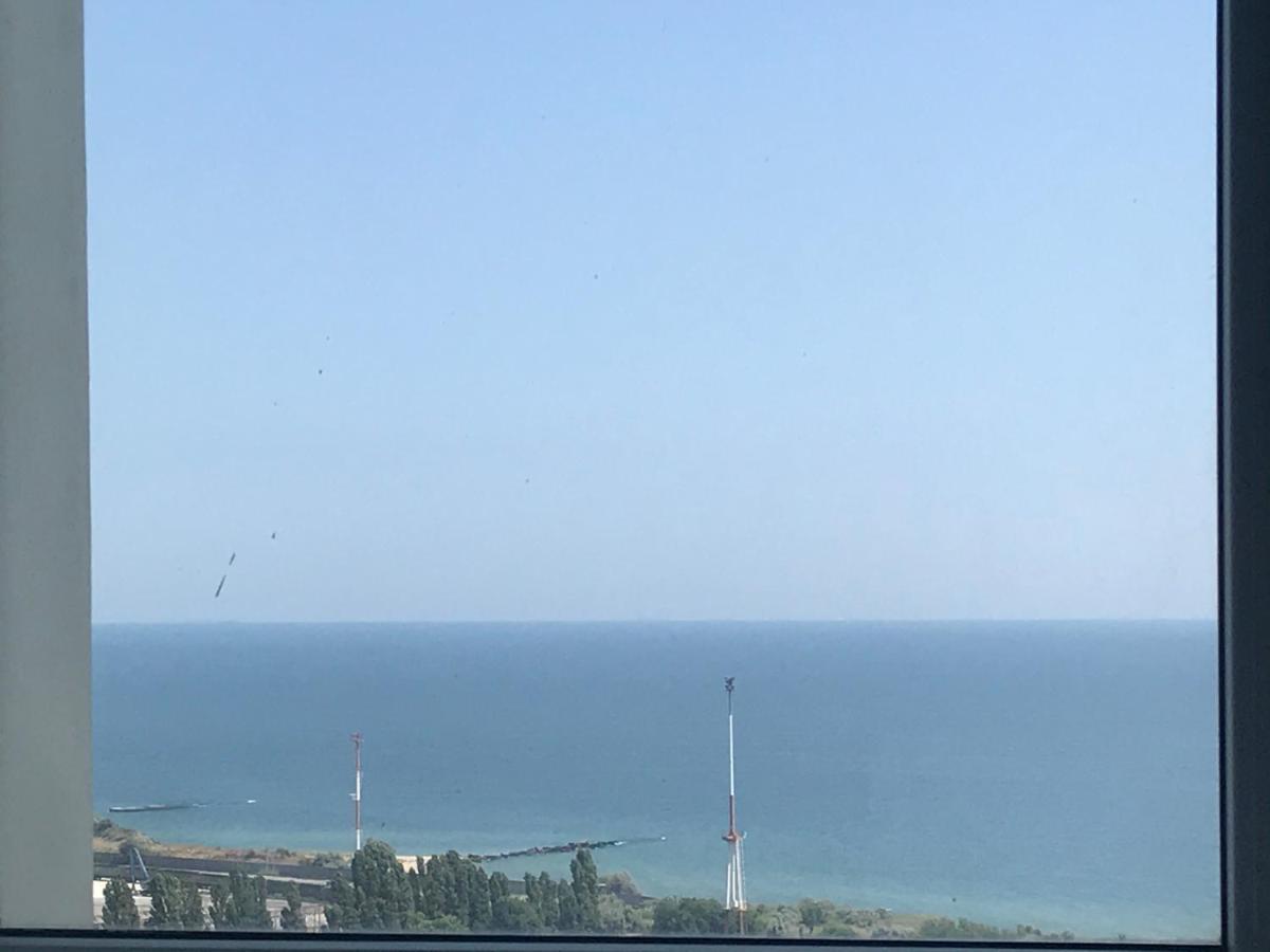 Flat with the sea view Apartment Chornomorsk Bagian luar foto